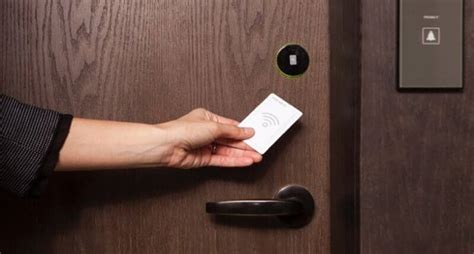 how do rfid hotel key cards work|key card entry systems hotel.